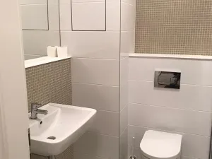 Pronájem bytu 1+kk, Praha - Libeň, Novovysočanská, 25 m2