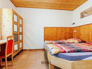 Pronájem komerční nemovitosti, Lažánky, 500 m2