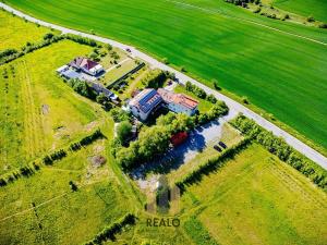Pronájem komerční nemovitosti, Lažánky, 500 m2