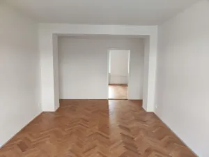 Pronájem bytu 2+1, Praha - Hloubětín, Mochovská, 54 m2