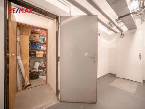 Prodej bytu 4+1, Praha - Hlubočepy, Gabinova, 90 m2