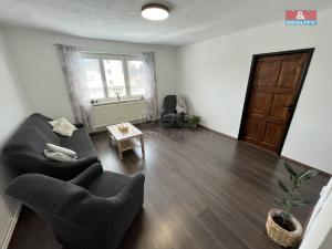 Pronájem bytu 2+1, Dobřany, 60 m2