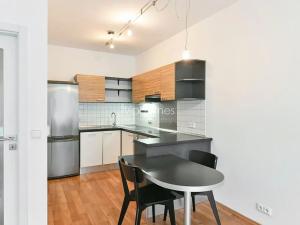 Pronájem bytu 2+kk, Praha - Dejvice, Matějská, 60 m2