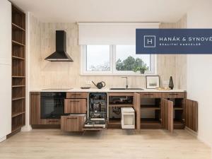 Pronájem bytu 2+kk, Pohořelice, U Kasáren, 61 m2