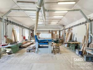 Prodej výrobních prostor, Uhlířská Lhota, 500 m2