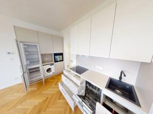 Pronájem bytu 2+kk, Praha - Vinohrady, Vinohradská, 55 m2
