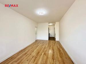 Pronájem bytu 2+kk, Praha - Záběhlice, Aubrechtové, 47 m2