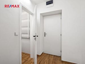 Pronájem bytu 1+kk, Kladno, Kordačova, 32 m2