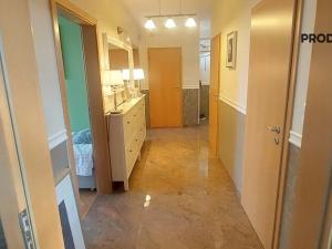 Pronájem bytu 4+kk, Praha - Vysočany, Pod Harfou, 100 m2