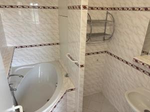 Pronájem bytu 2+1, Zlín, L. Váchy, 62 m2