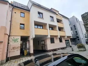 Pronájem kanceláře, Jihlava, Věžní, 18 m2