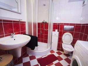 Prodej bytu 1+1, Praha - Dejvice, Na Vlčovce, 34 m2