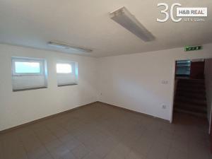 Prodej obchodního prostoru, Vsetín - Rokytnice, Rokytnice, 66 m2