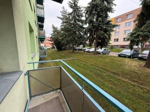 Pronájem bytu 2+1, Rosice, Komenského náměstí, 60 m2