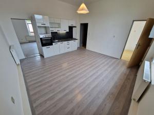 Pronájem bytu 3+kk, Ostrava - Hulváky, Varšavská, 56 m2