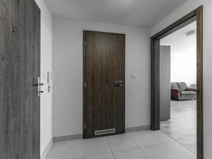 Pronájem bytu 2+kk, Praha - Letňany, Tupolevova, 52 m2