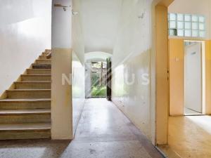 Prodej činžovního domu, Hostomice, Vrbenského, 450 m2