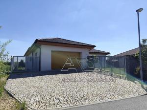 Pronájem rodinného domu, České Budějovice, 170 m2