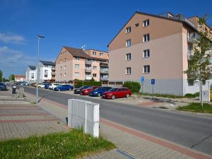 Pronájem bytu 2+kk, Chýně, Ecksteinova, 49 m2