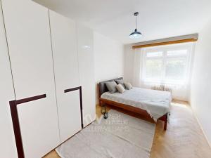Pronájem bytu 2+1, Praha - Vršovice, Novorossijská, 75 m2