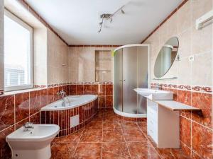 Prodej rodinného domu, Tábor, Husinecká, 185 m2