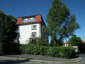 Pronájem bytu 3+1, Praha - Dejvice, Zengrova, 74 m2