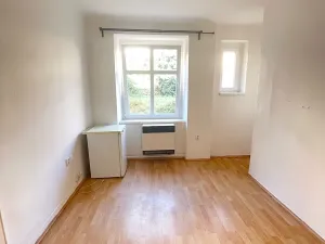 Pronájem bytu 2+kk, Praha - Michle, Pobočná, 44 m2