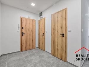 Pronájem bytu 2+1, Karviná, Nedbalova, 57 m2
