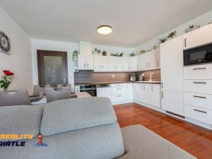 Prodej bytu 3+kk, Jičín - Valdické Předměstí, Pod lipami, 101 m2
