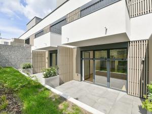 Pronájem bytu 1+kk, Praha - Velká Chuchle, Na hvězdárně, 36 m2