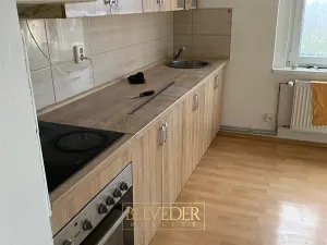 Pronájem bytu 3+1, Teplice, Slovenská, 76 m2