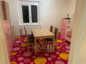 Pronájem bytu 3+1, Teplice, Slovenská, 76 m2