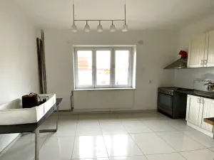 Prodej rodinného domu, Jirny, Brandýská, 200 m2