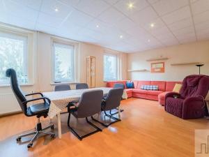 Prodej obchodního prostoru, Bílina, Petra Bezruče, 1100 m2