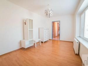 Prodej obchodního prostoru, Bílina, Petra Bezruče, 1100 m2