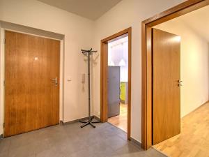 Pronájem bytu 2+kk, Praha - Žižkov, Jeseniova, 51 m2