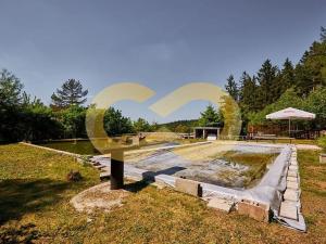 Prodej skladu, Háje, 6412 m2