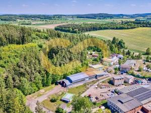 Prodej výrobních prostor, Háje, 6412 m2