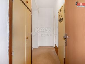 Pronájem bytu 1+1, Rychnov u Jablonce nad Nisou, nám. Míru, 35 m2