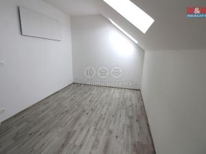 Pronájem bytu 2+kk, Kladno - Kročehlavy, P. Holého, 45 m2