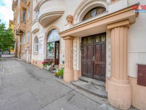 Prodej bytu 2+kk, Plzeň - Jižní Předměstí, Klatovská třída, 68 m2