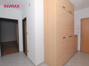 Pronájem bytu 2+kk, Plzeň, Houškova, 46 m2