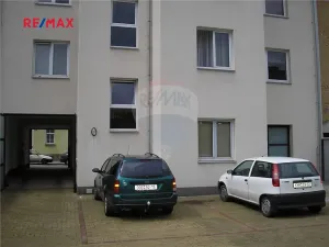 Pronájem bytu 2+kk, Plzeň, Houškova, 46 m2