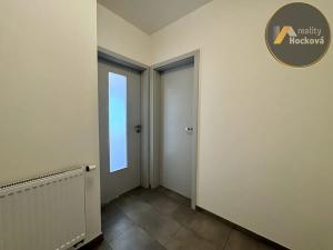Prodej bytu 1+kk, Praha - Libeň, Zenklova, 81 m2