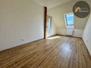 Prodej bytu 2+kk, Praha - Libeň, Zenklova, 86 m2