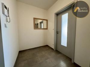 Prodej bytu 2+kk, Praha - Libeň, Zenklova, 83 m2