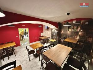 Pronájem obchodního prostoru, Praha - Žižkov, Víta Nejedlého, 72 m2