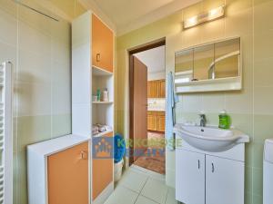 Prodej rodinného domu, Mladé Buky - Kalná Voda, 140 m2