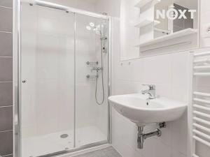 Pronájem bytu 1+kk, Vrané nad Vltavou, U Elektrárny, 44 m2