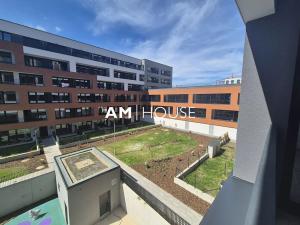 Pronájem bytu 2+kk, Praha - Hloubětín, Poděbradská, 60 m2